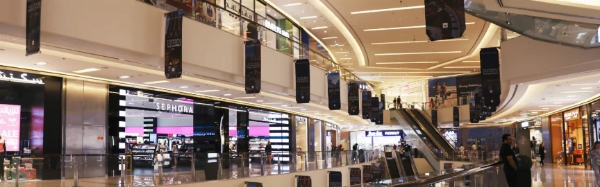 7 Best Shopping Malls in Paris